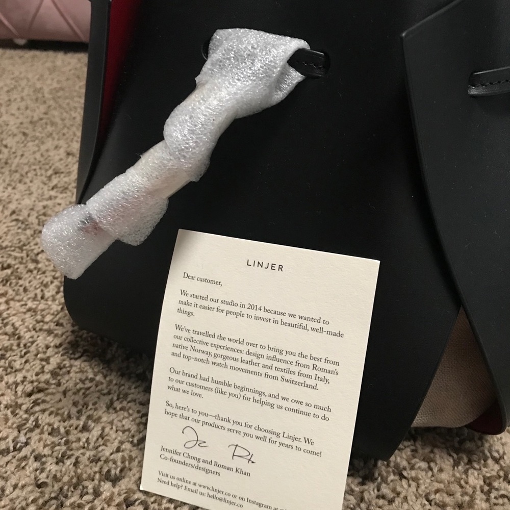 Linger tulip purse